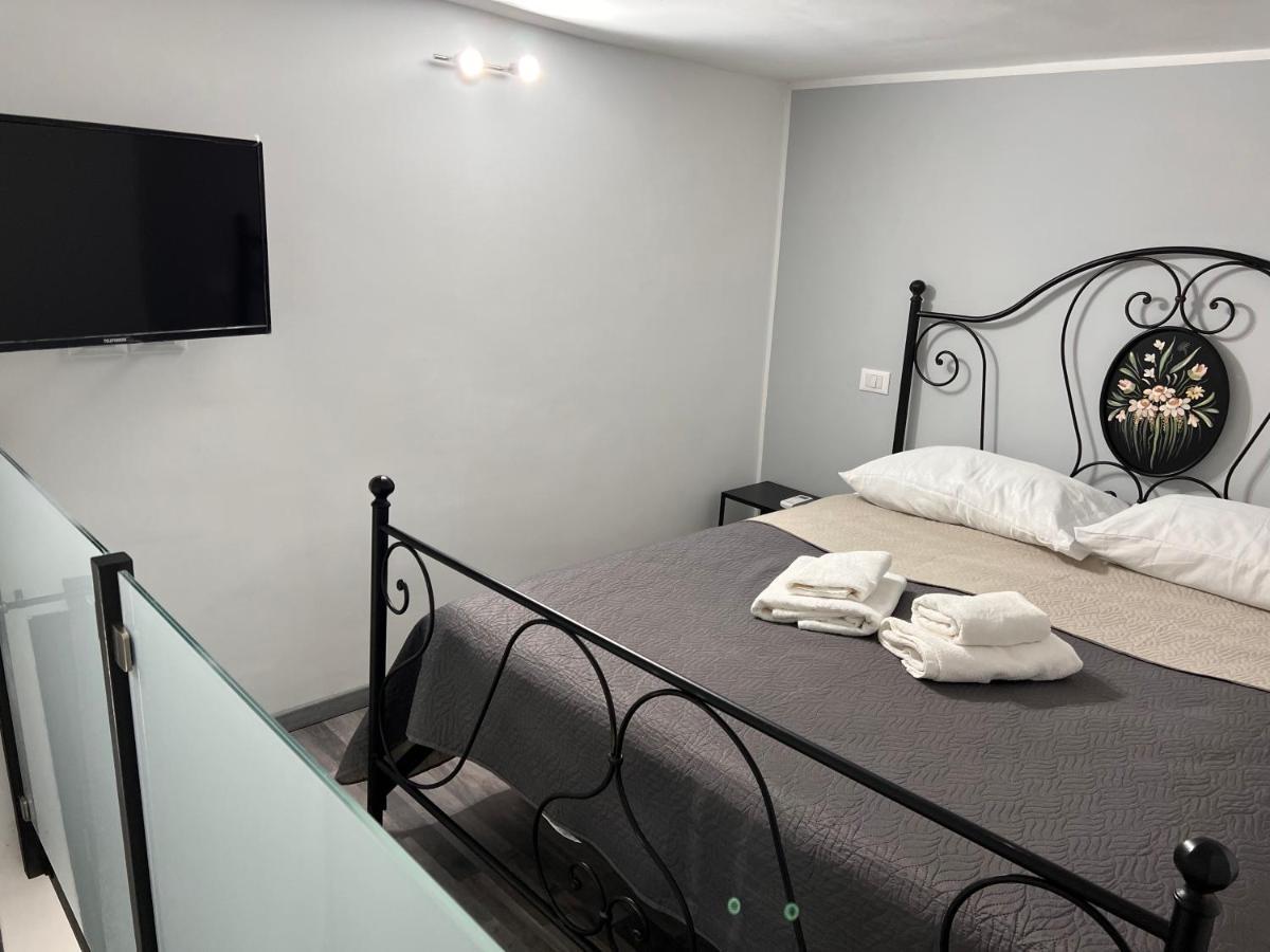Apartamento La New House Di Seby CTA Exterior foto